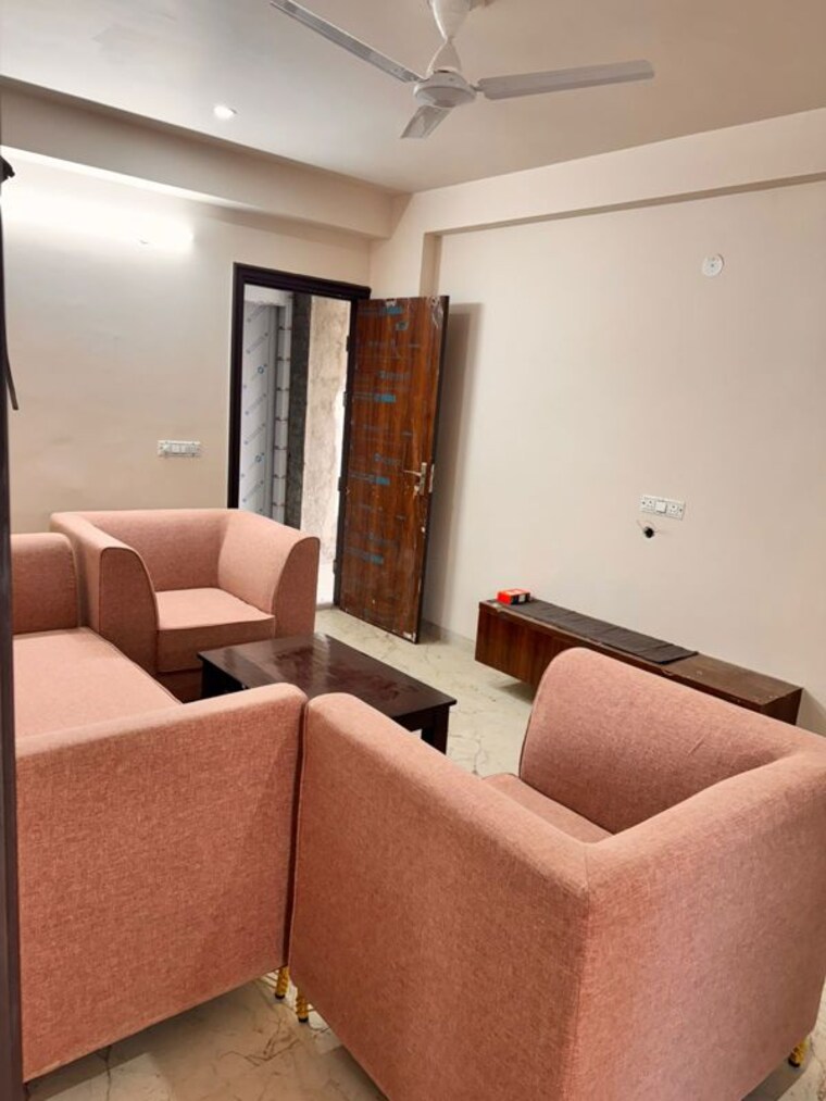 undefined, sector 55 1 Bedroom 680 Sq.Ft. Builder Floor In Sector 55 Gurgaon 9739223