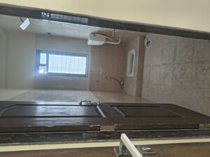 Furnished Amenities in 1 BHK Apartment at Cosmos Aura, Worli – for Rent