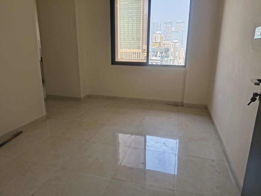 1 BHK + Extra Room 550 Sq.Ft. Apartment in Cosmos Aura