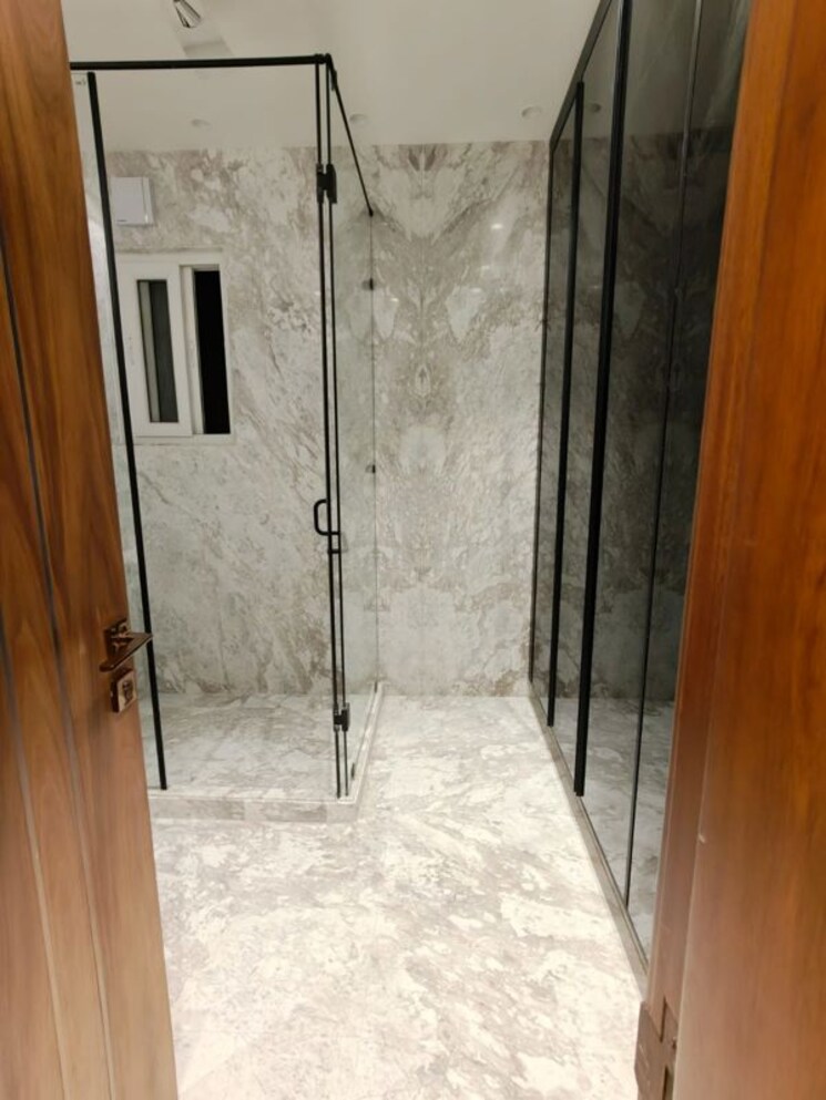 undefined, greater kailash ii 4 Bedroom 2700 Sq.Ft. Builder Floor In Greater Kailash ii Delhi 9739263