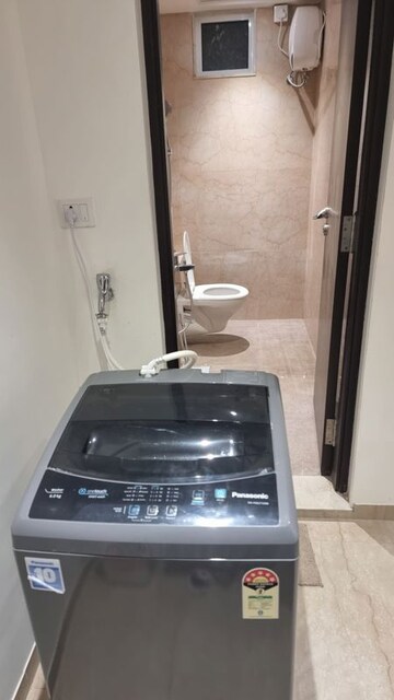 Furnished Amenities in 4 BHK Apartment at Rustomjee Crown, Prabhadevi – for Rent