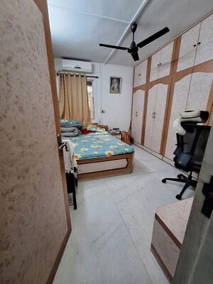 Bedroom in 2 BHK Apartment at Bhumiraj Retreat CHS, Sanpada – for Rent