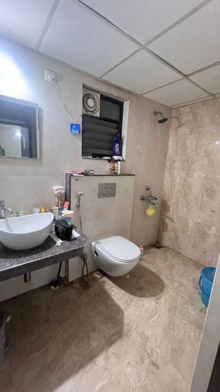 Bathroom, kharadi 2 Bedroom 750 Sq.Ft. Apartment In Kharadi Pune 9739318