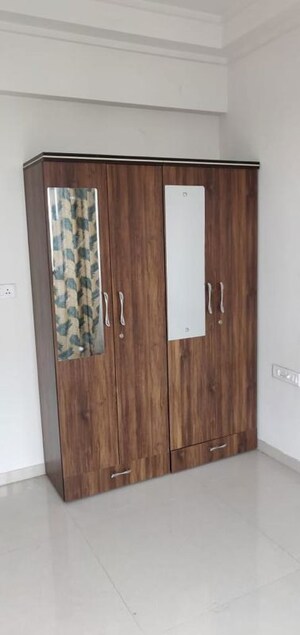 Bedroom in 2 BHK Apartment at Kharadi – for Rent