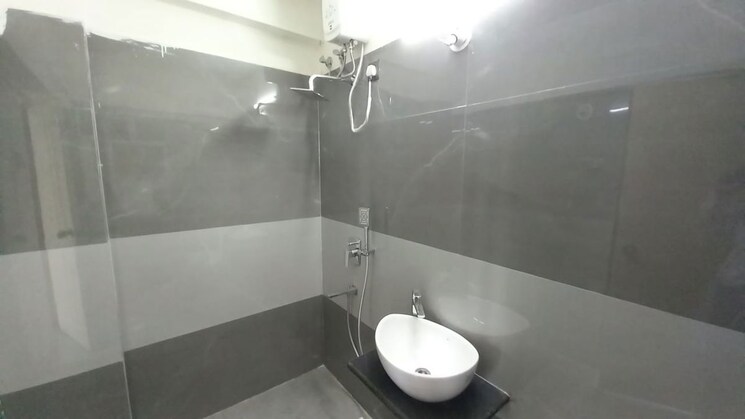 Bathroom, dgs-heights 2 Bedroom 975 Sq.Ft. Apartment In Goregaon East Mumbai 9739536