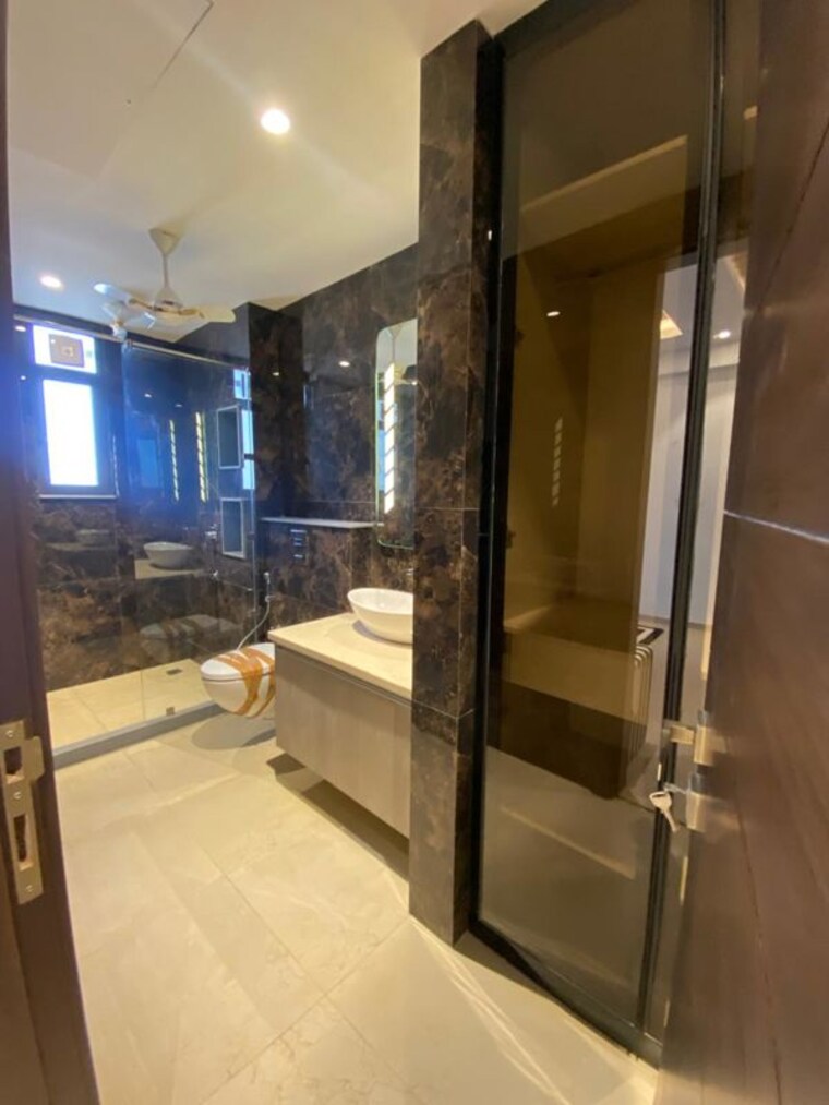 Kitchen, dlf-atria 3 Bedroom 2700 Sq.Ft. Villa In Dlf Phase ii Gurgaon 9739540