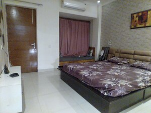 Bedroom in 3 BHK Builder Floor at Empire Floors, Sector 57 – for Rent
