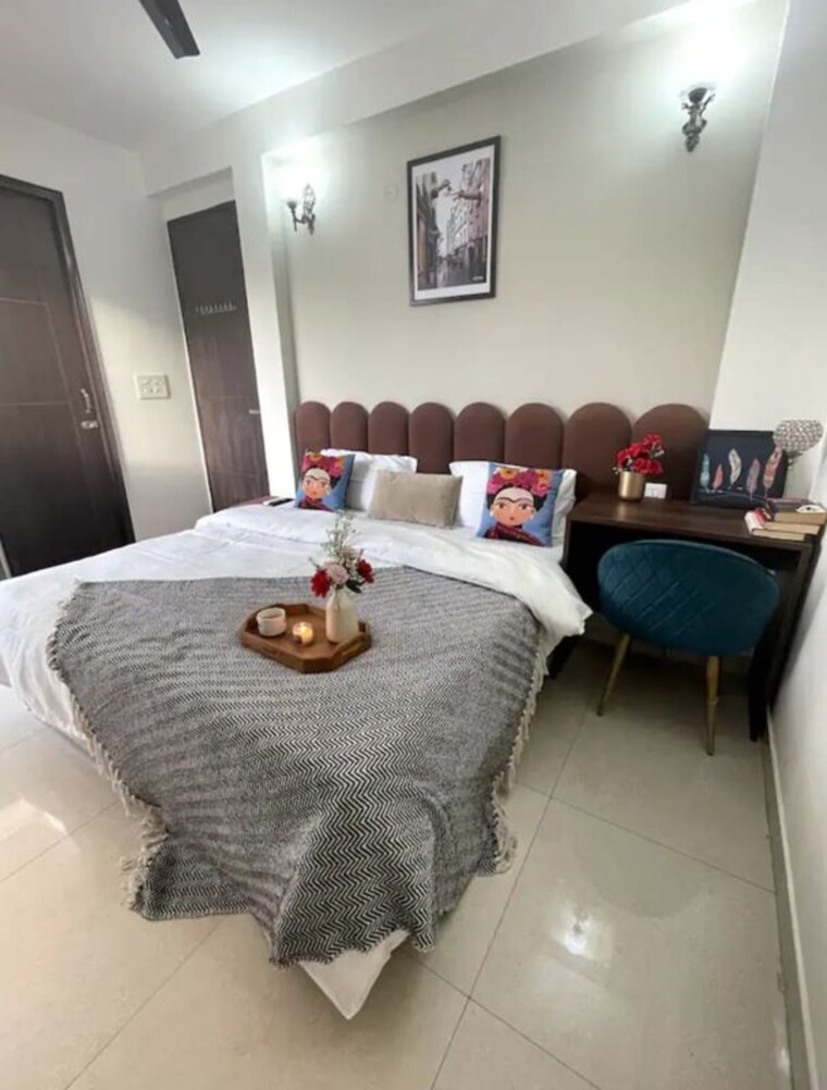 Bedroom, settlers-india Studio 250 Sq.Ft. Builder Floor In Sector 57 Gurgaon 9739641