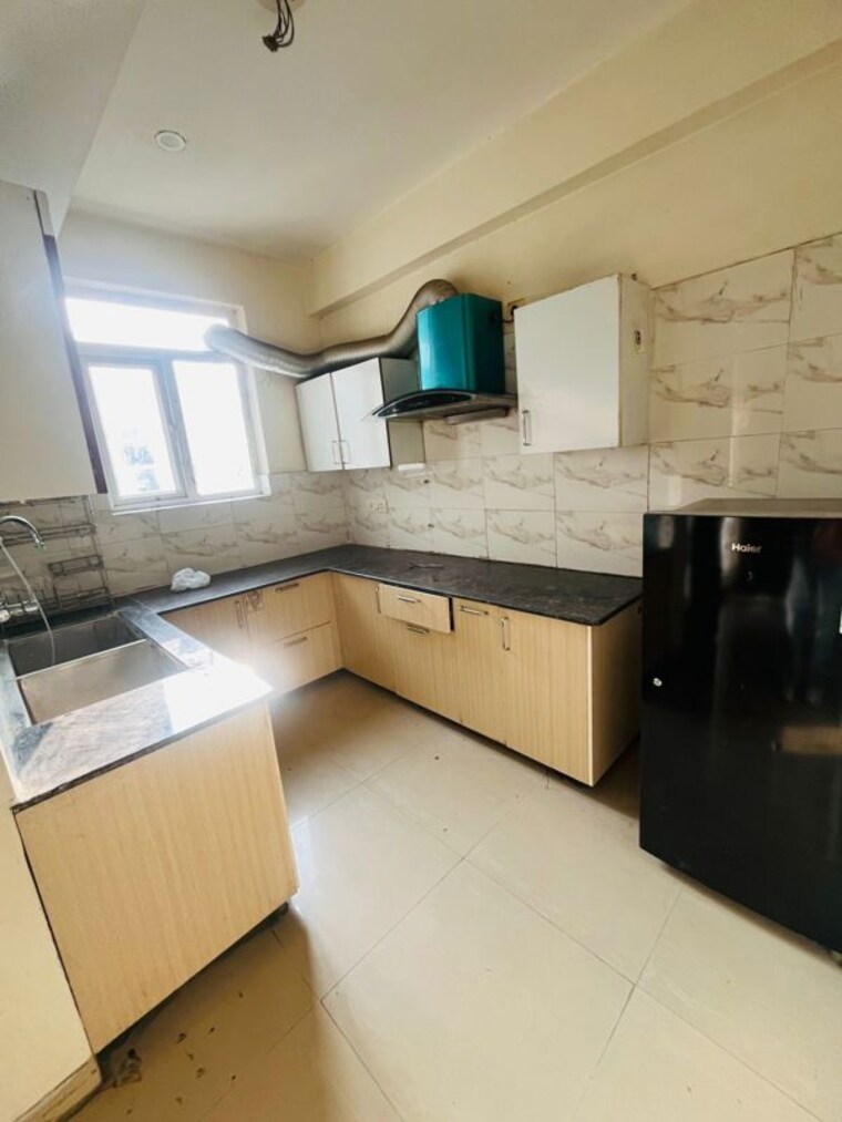 Kitchen, nk-sharma-savitry-greens 2 Bedroom 1130 Sq.Ft. Apartment In Lohgarh Zirakpur 9739544