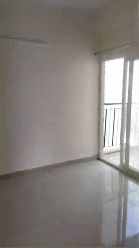 2 BHK 900 Sq.Ft. Apartment in Wave Executive Floors
