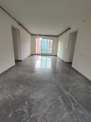 Room in 3 BHK Apartment at Raj Tattva, Kapur Bawdi – for Rent