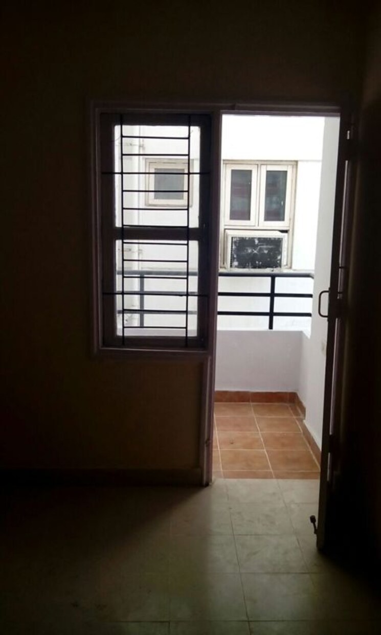 Room, greenwood-apartment 2 Bedroom 1300 Sq.Ft. Apartment In Gomti Nagar Lucknow 9739552
