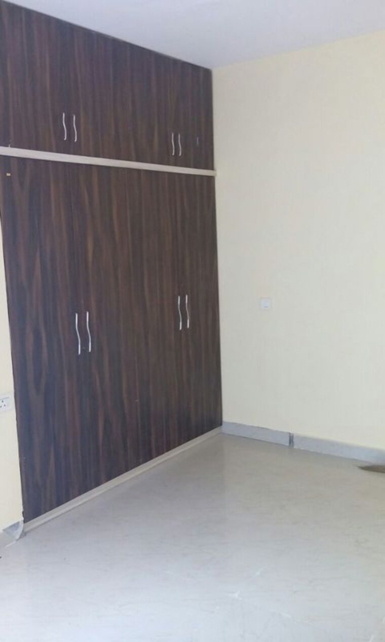 Room, greenwood-apartment 2 Bedroom 1300 Sq.Ft. Apartment In Gomti Nagar Lucknow 9739552