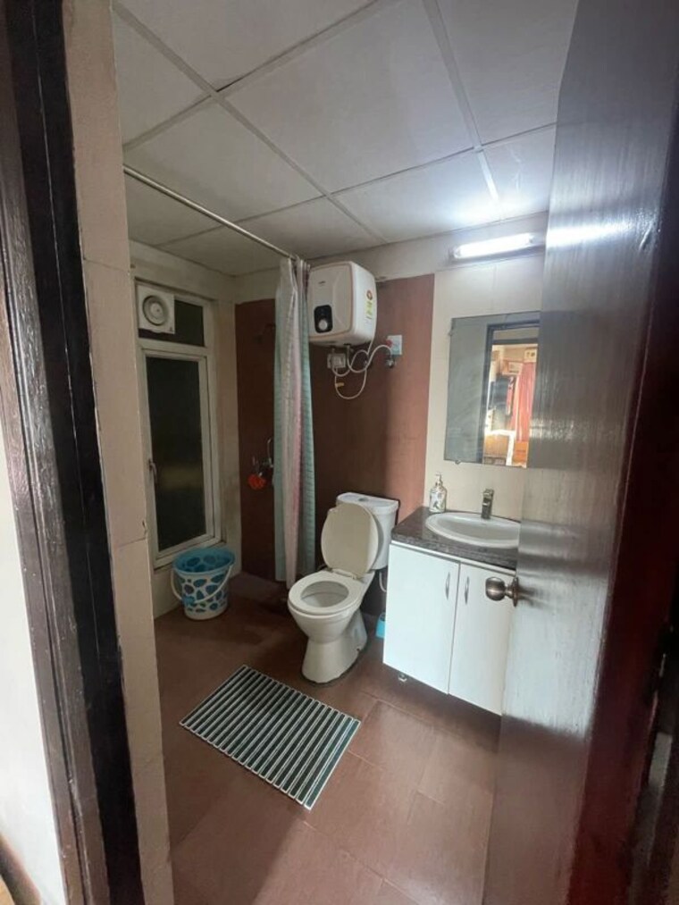 Bathroom, panchsheel-greens-ii 2 Bedroom 1060 Sq.Ft. Apartment In Sector 16 Greater Noida Greater Noida 9739816