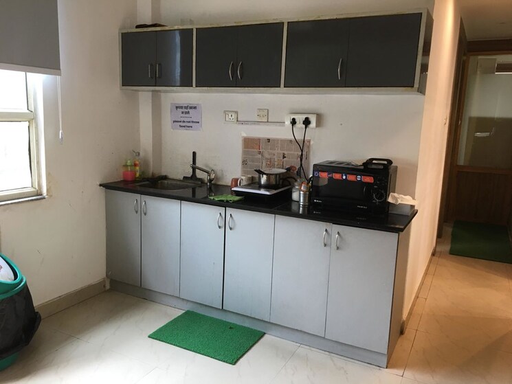 Kitchen, sector 63 Commercial Office Space 1700 Sq.Ft. In Sector 63 Noida 9739934