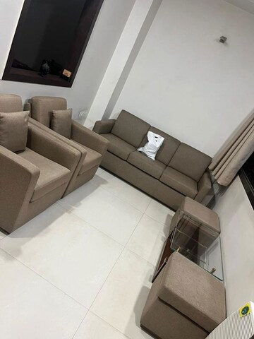 Master Bedroom in 1 BHK Apartment at Adarsh Nagar Society, Worli – for Rent