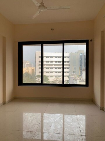 Room in 2.5 BHK Apartment at Modi Spaces Ganges, Borivali West – for Sale