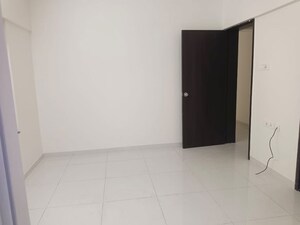 Room in 1 BHK Apartment at Sun City, Sinhagad Road – for Rent