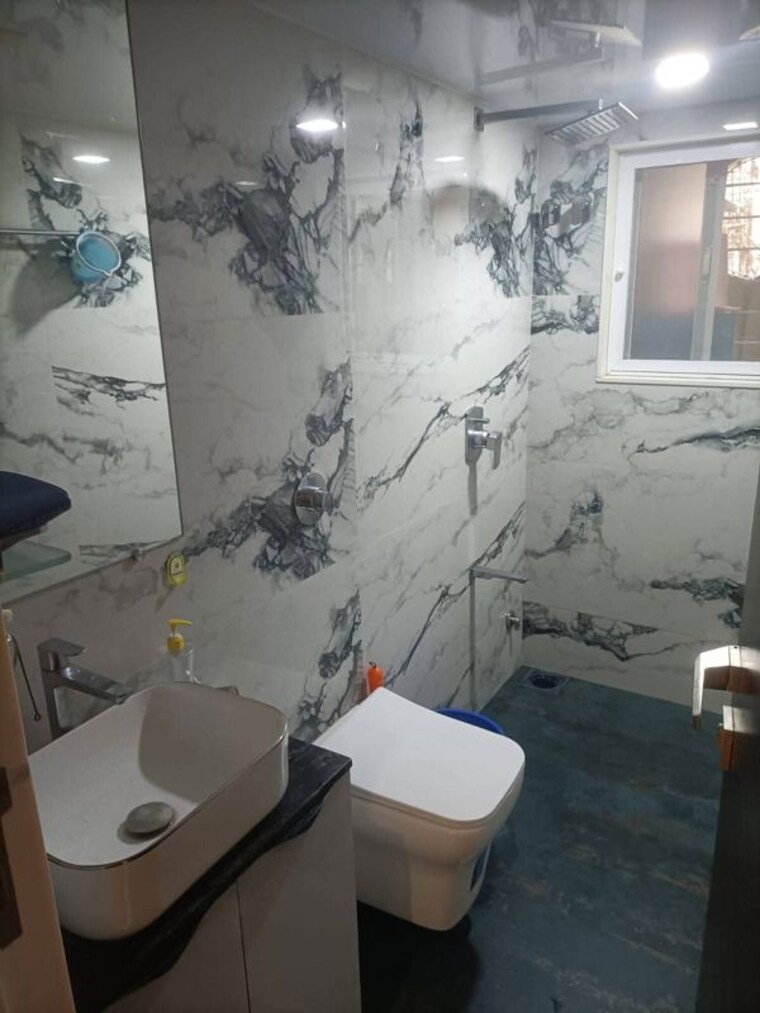 Bathroom, saket 2 Bedroom 1000 Sq.Ft. Apartment In Saket Delhi 9740247