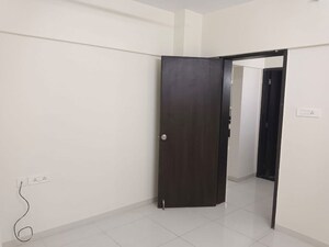 Room in 1 BHK Apartment at Sinhagad Road – for Rent