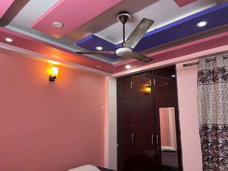 undefined, sector 22 1.5 Bedroom 800 Sq.Ft. Independent House In Sector 22 Noida 9740274