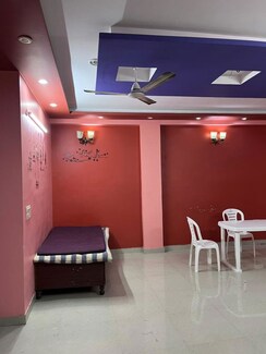 1.5 BHK + Pooja Room,Servant Room,Extra Room Independent House For Rent in Sector 22