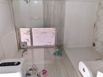 Bathroom in 3 BHK Apartment at Amrapali Leisure Park, Amrapali Leisure Valley – for Rent