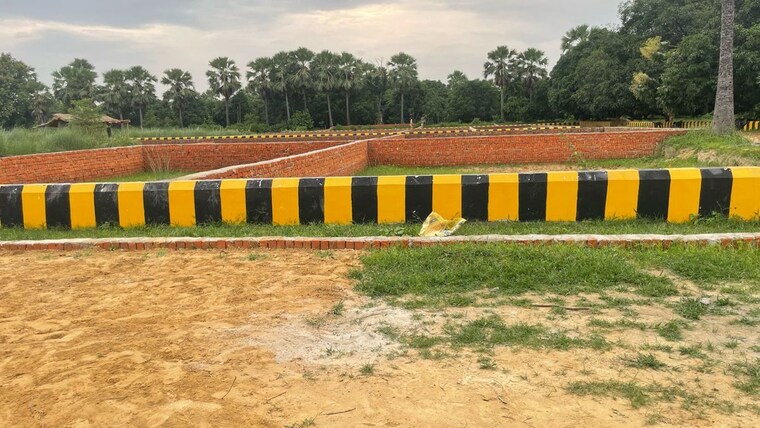 Exterior View, kanpur road  190 Sq.Yd. Plot In Kanpur Road Lucknow 9740410