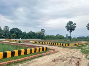  Plot For Sale in Kanpur Road