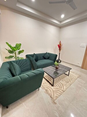 Bedroom in 1 BHK Builder Floor at Huda Market, Sector 31 – for Rent