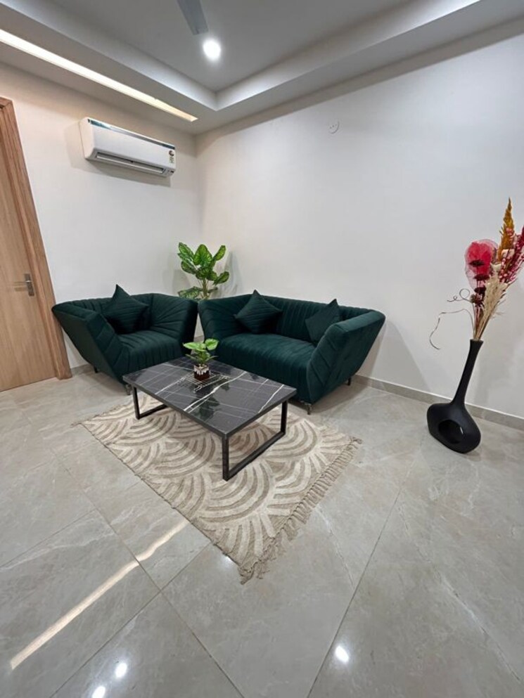 Living Room, huda-market 1 Bedroom 700 Sq.Ft. Builder Floor In Sector 31 Gurgaon 9740457