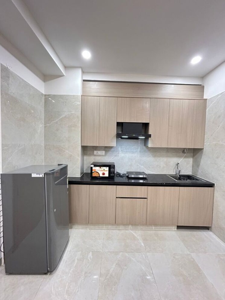 Kitchen, huda-market 1 Bedroom 700 Sq.Ft. Builder Floor In Sector 31 Gurgaon 9740457