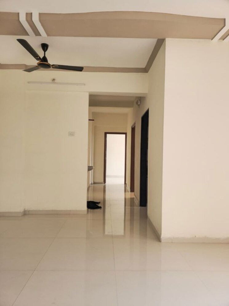 Room, dadar west 2 Bedroom 1150 Sq.Ft. Apartment In Dadar West Mumbai 9740463