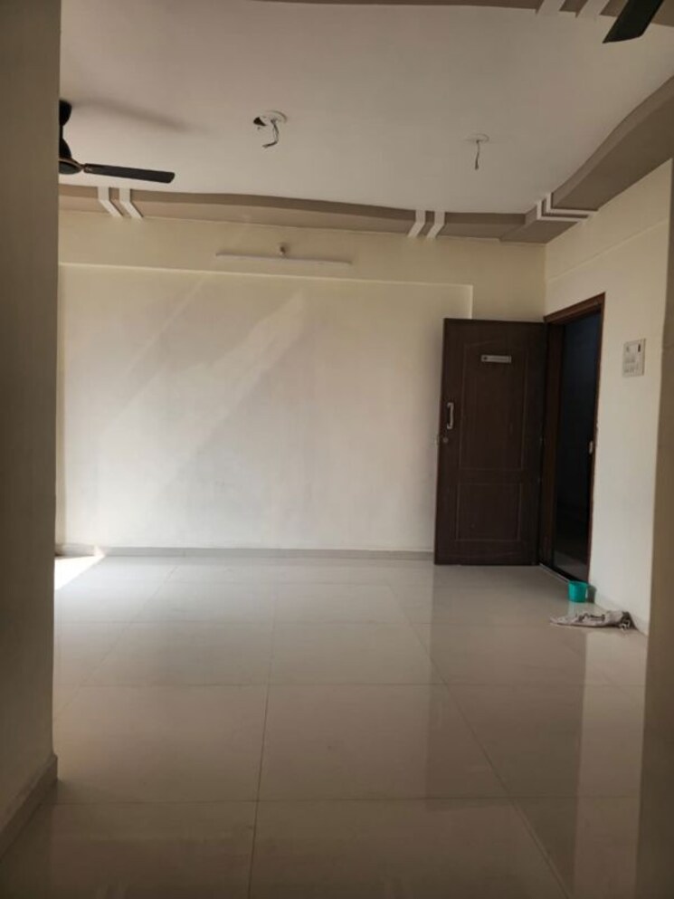 Room, dadar west 2 Bedroom 1150 Sq.Ft. Apartment In Dadar West Mumbai 9740463