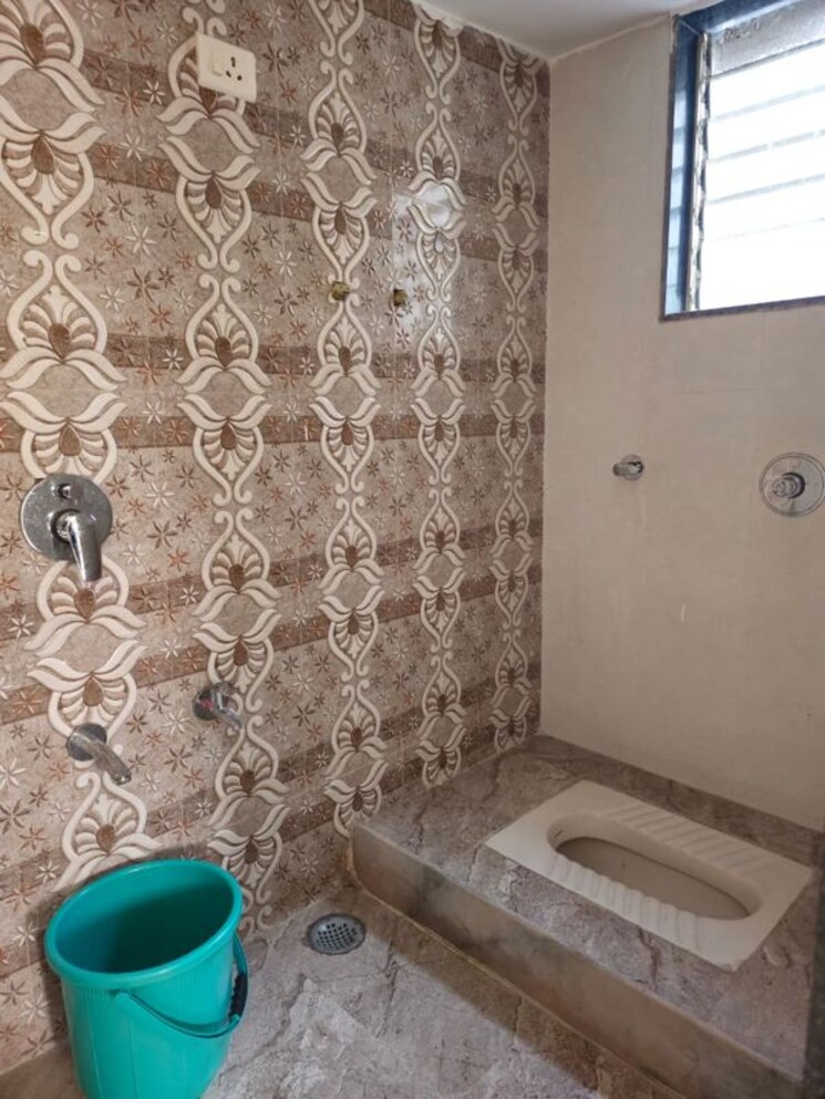 Bathroom, dadar west 2 Bedroom 1150 Sq.Ft. Apartment In Dadar West Mumbai 9740463