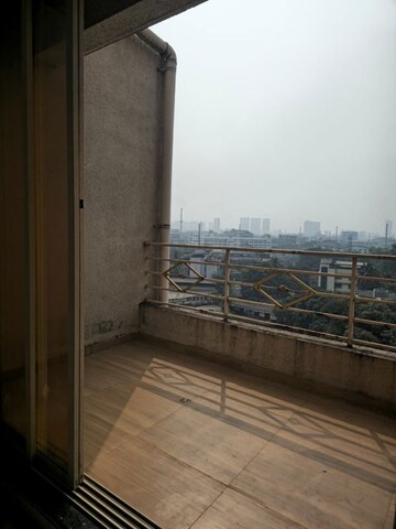 2 BHK Apartment For Rent in Dadar West