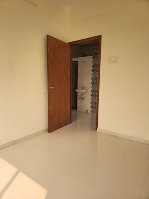 Room in 2 BHK Apartment at Dadar West – for Rent