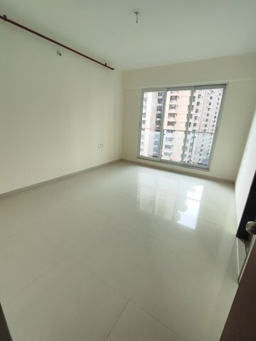 Room in 4 BHK Apartment at Raj Tattva, Kapur Bawdi – for Sale