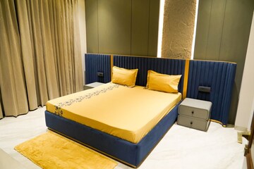 Bedroom in 4 BHK Independent House at Nirman Nagar – for Sale