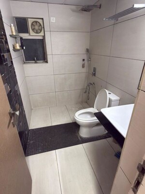 Bathroom in 3.5 BHK Apartment at Mantri Greens, Seshadripuram – for Sale