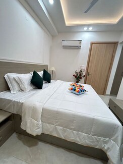 StudioBuilder Floor For Rent in Birla Arika