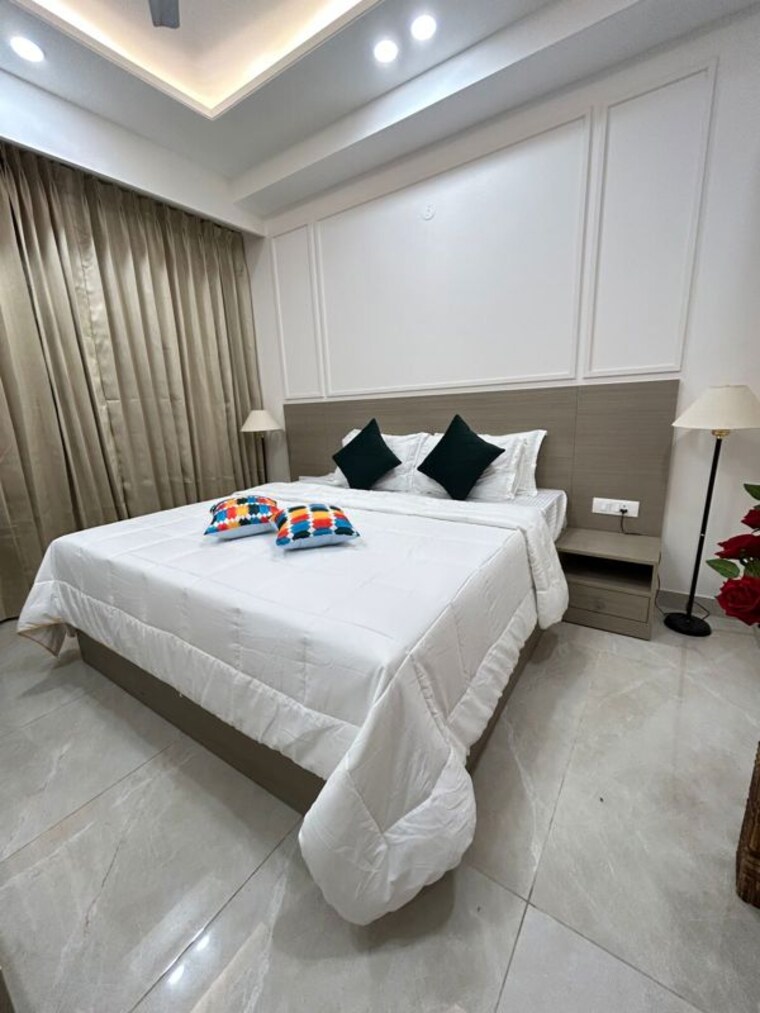 Bedroom, birla-arika Studio 450 Sq.Ft. Builder Floor In Sector 31 Gurgaon 9740604