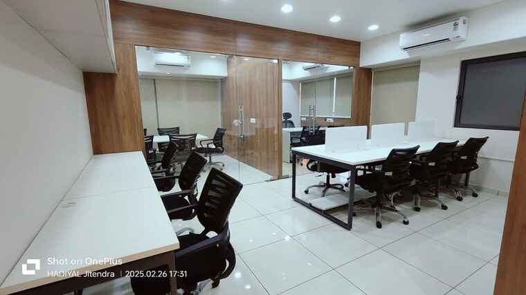 Team Area, shivam-trade-center Commercial Office Space 830 Sq.Ft. In Ambli Ahmedabad 9740616