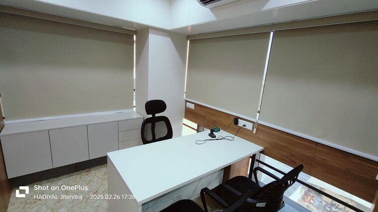 Team Area, shivam-trade-center Commercial Office Space 830 Sq.Ft. In Ambli Ahmedabad 9740616