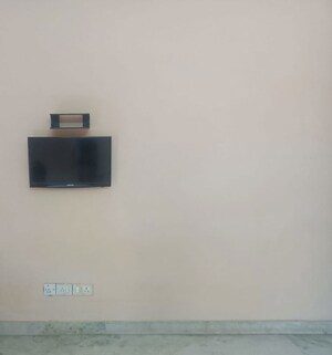 Furnished Amenities in 1 RK Builder Floor at Greenwood City, Sector 40 – for Rent