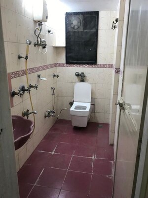 Bathroom in 2 BHK Apartment at Dadar East – for Rent