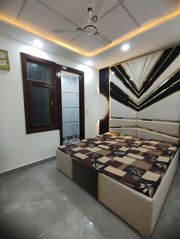 Bedroom in 1 BHK Builder Floor at Uttam Nagar – for Sale