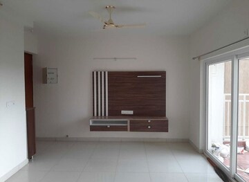 Room in 2 BHK Apartment at Prestige Gulmohar, Horamavu – for Rent