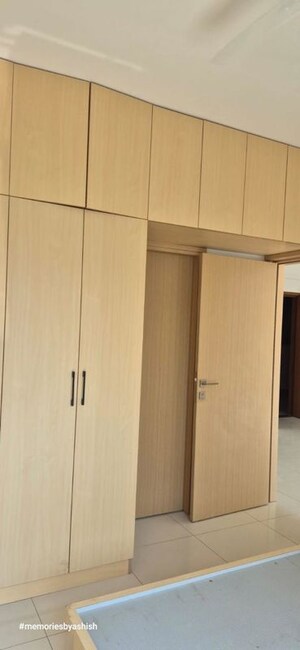 Room in 2 BHK Apartment at Godrej Royale Woods, Devanahalli – for Rent