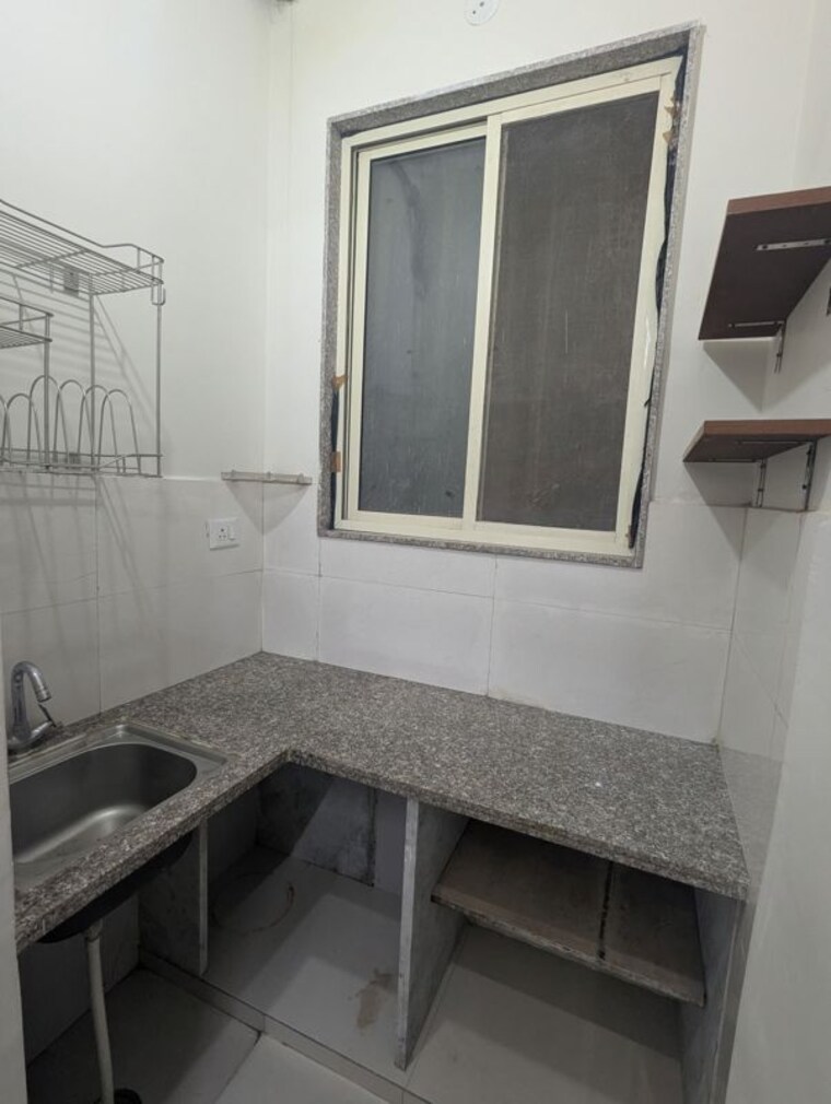 Kitchen, saurabh-niwas 1 RK 150 Sq.Ft. Builder Floor In Sector 40 Gurgaon 9740727